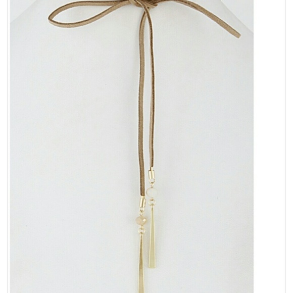 ๐๏ธ Tan Beaded Choker Necklace - Picture 5 of 5